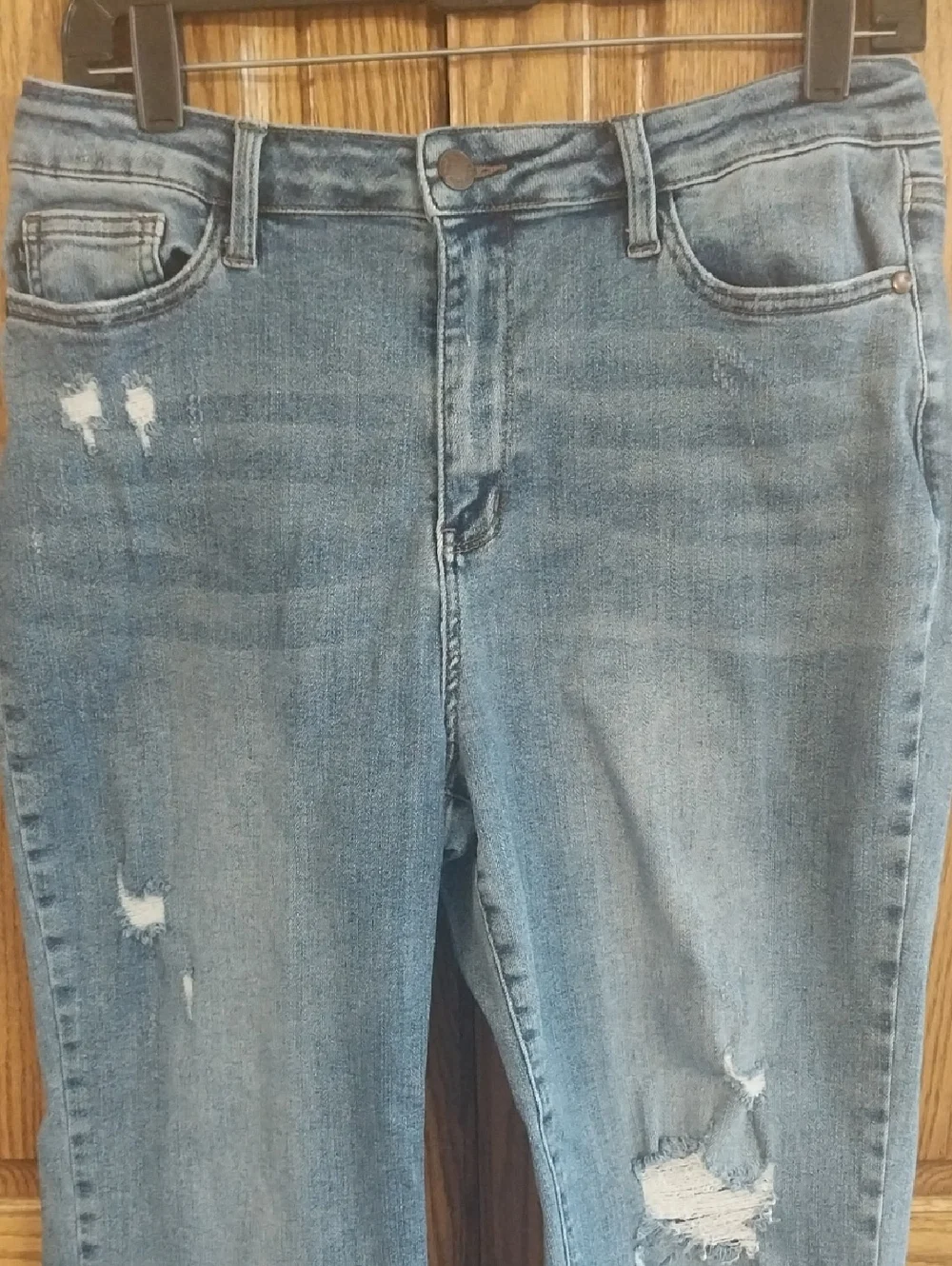 Judy Blue Distressed Crop Wide Leg Frayed Hem Jeans Size 13/31 Blue JB88475